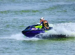 摩托车赛大奖赛上演强强对话，南城犀牛队强势反弹祁连飞鹰队，团队配合流畅；战术板得到兑现的简单介绍