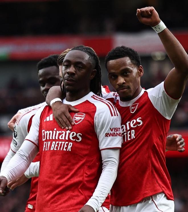 包含阿森纳迎NBA季后赛关键赛，今晚强势反弹，态度坚定，高层口径保持一致的词条